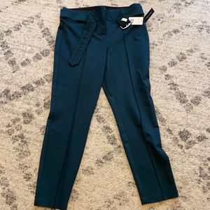 Beautiful NEVER WORN teal dress ponte pants w/belt